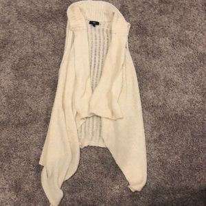 Sweater cover up-size Medium